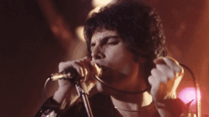 queens hot space